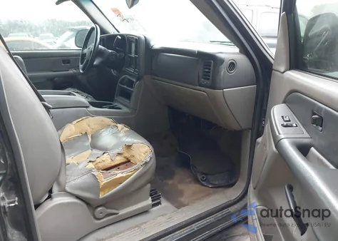 2003 GMC Yukon Slt from USA, damaged, VIN 1GKEC13ZX3R196840